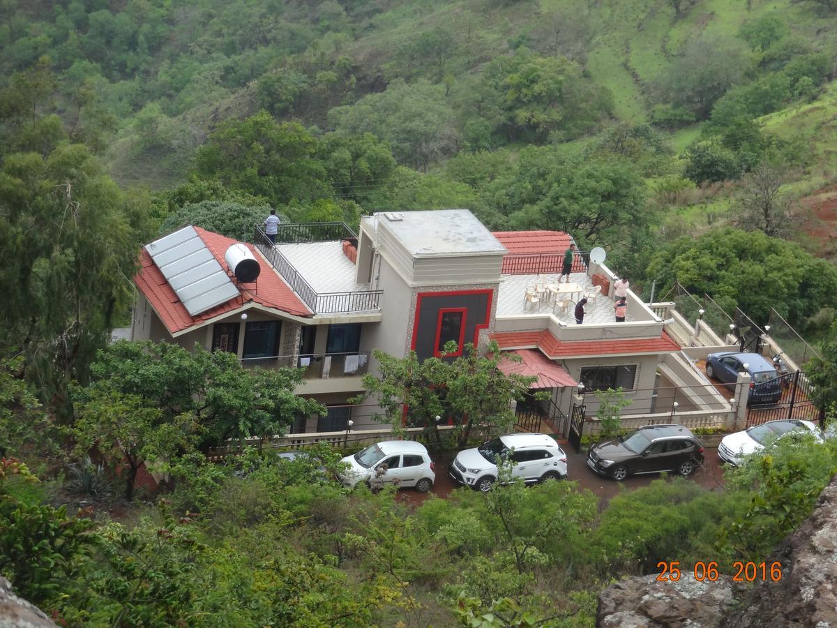Malhar Bungalow Panchgani Esterno foto
