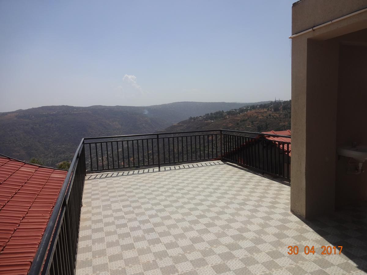 Malhar Bungalow Panchgani Esterno foto