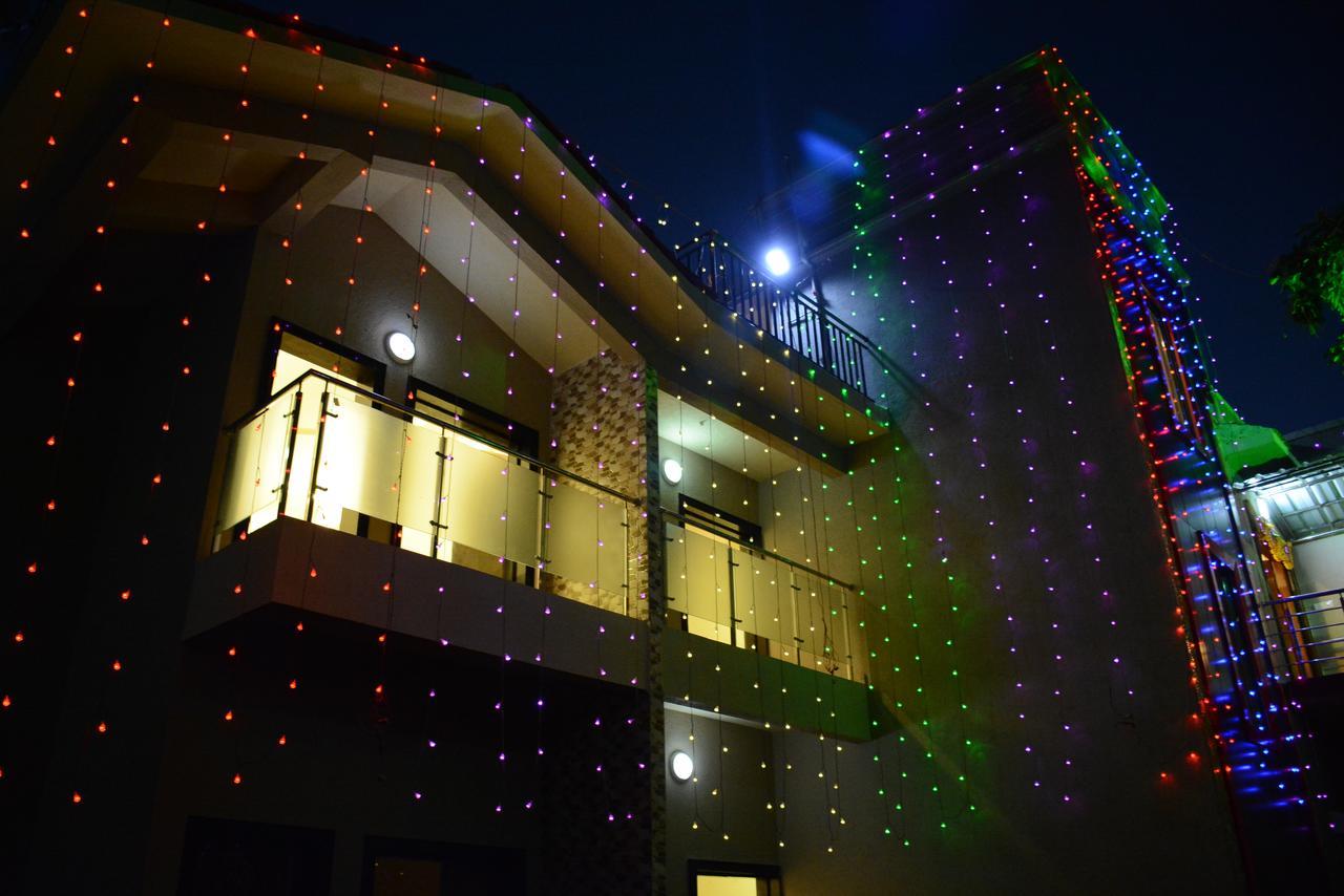 Malhar Bungalow Panchgani Esterno foto