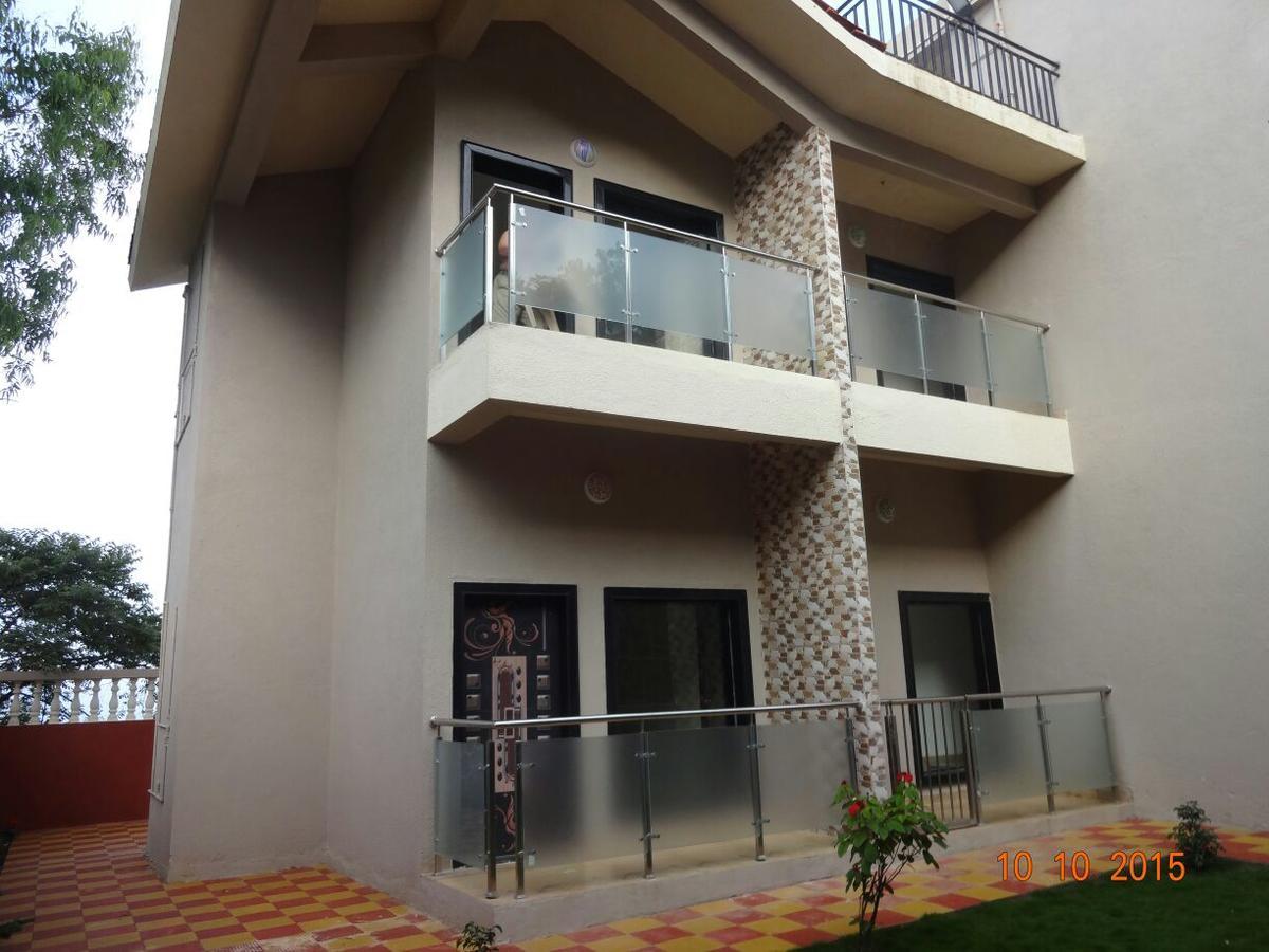Malhar Bungalow Panchgani Esterno foto