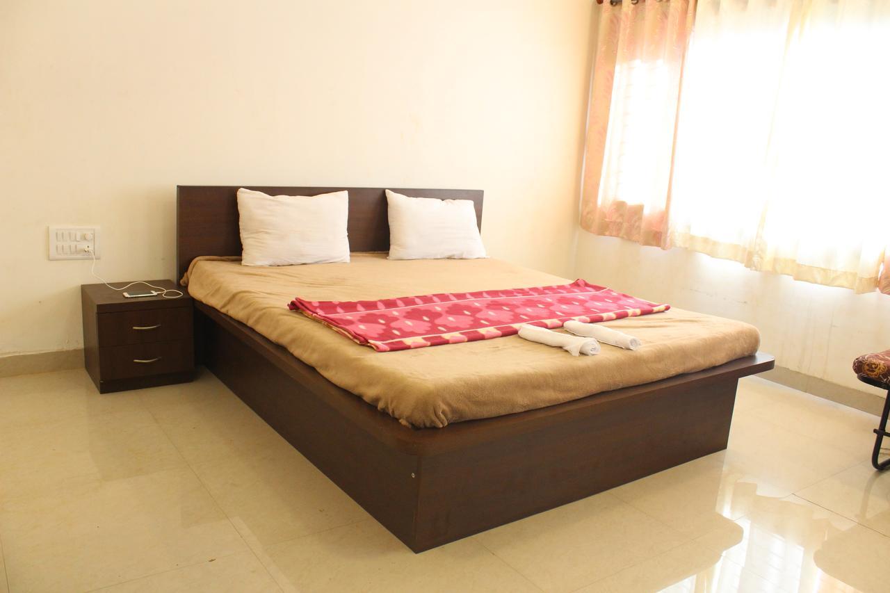 Malhar Bungalow Panchgani Esterno foto