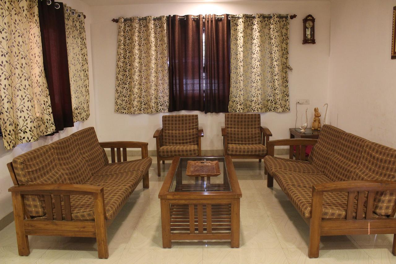 Malhar Bungalow Panchgani Esterno foto