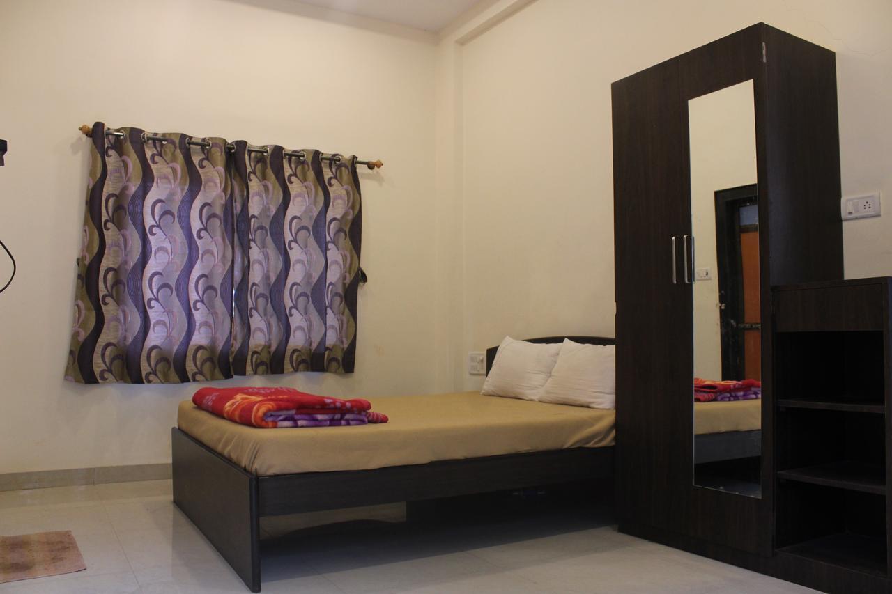Malhar Bungalow Panchgani Esterno foto