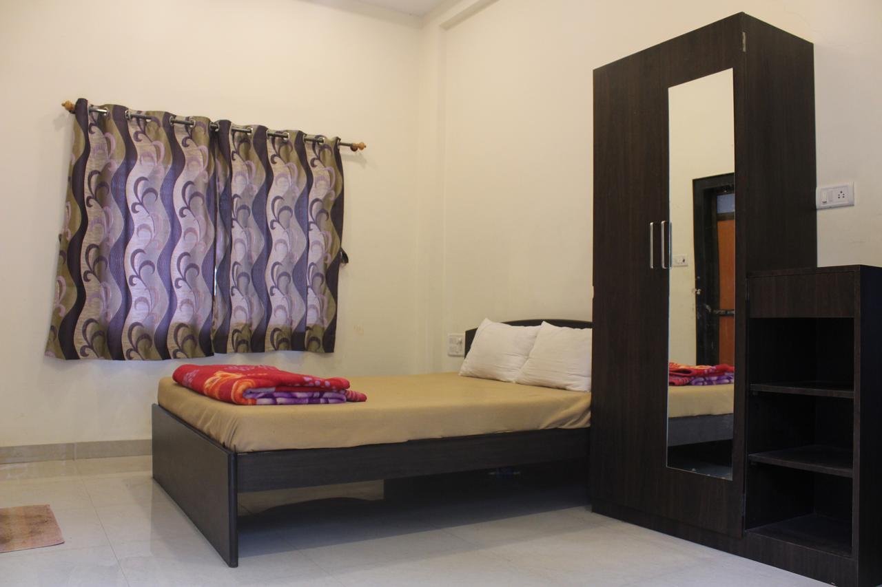 Malhar Bungalow Panchgani Esterno foto